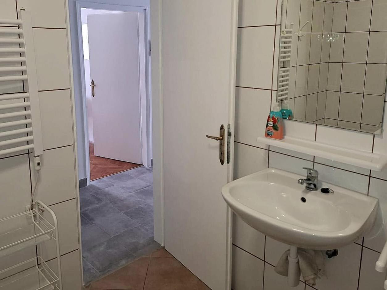Apartman Matusan Palit55 Rab Town Esterno foto